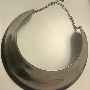 Beautiful, Modern Silver Necklace